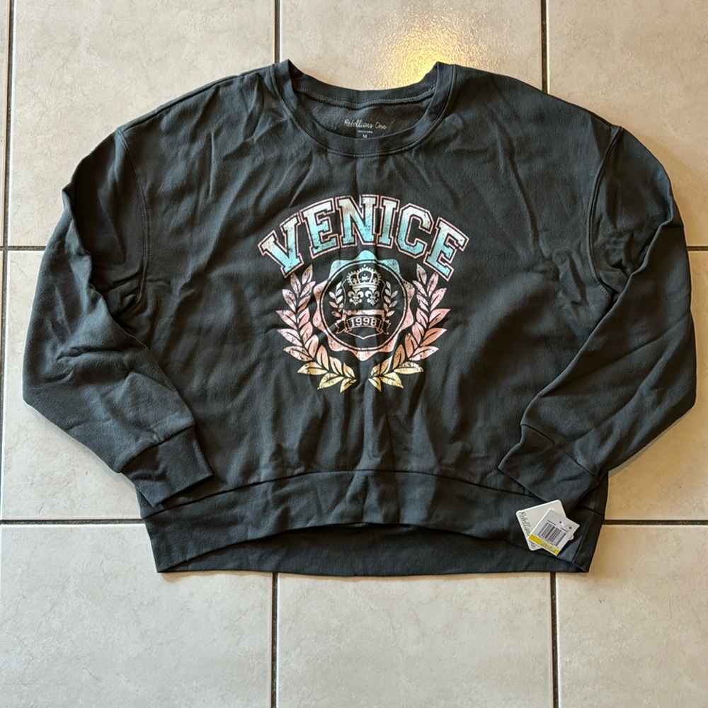 Rebellious One Size Small Gray Venice Pullover Sweatshirt